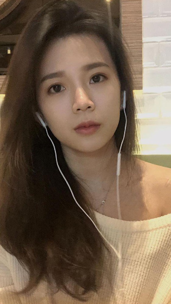 许彬